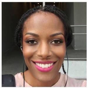 Meet your Posher, Claudette